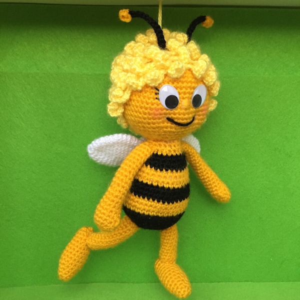 Maya the Bee Amigurumi Crochet Pattern