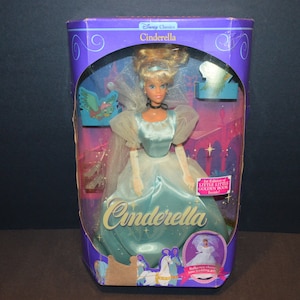 1991 Disney&#39;s Mattel Cinderella Doll - New in Box