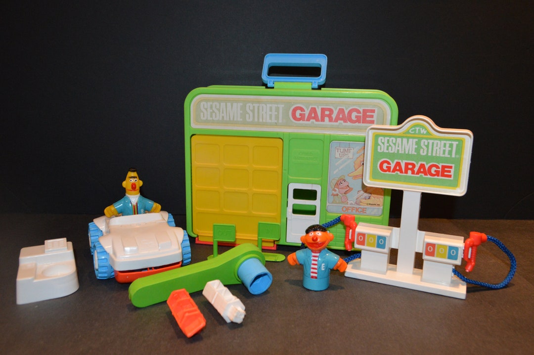 1981 Sesame Street Garage Playset by Child Guidance Etsy