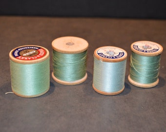 Coats and Clark's Wood Spools with Green Thread-Set A