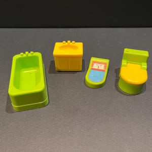 Vintage Fisher Price Little People Bathroom Set