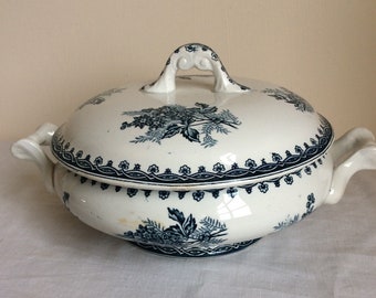 Antique French tureen,  a St Amand serving bowl with lid