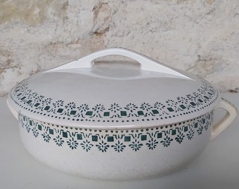 Vintage French serving dish, a Digoin Sarreguemines vegetable tureen