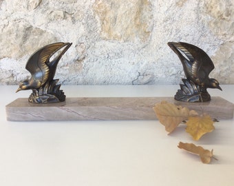 Vintage French photo frame or book stand with bird figurines