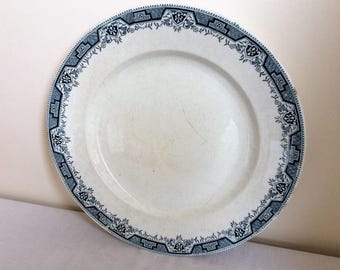 Large blue and white platter, a 19th century French country serving plate