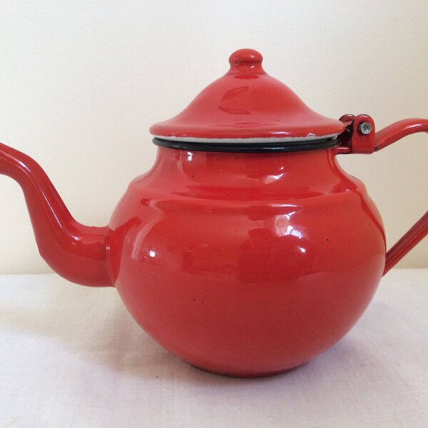 Red enamel teapot, a rustic vintage French country teapot in red enamelware for your shabby chic kitchen