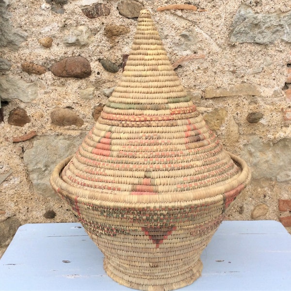 Vintage bread basket, an extra large Moroccan wicker bread basket