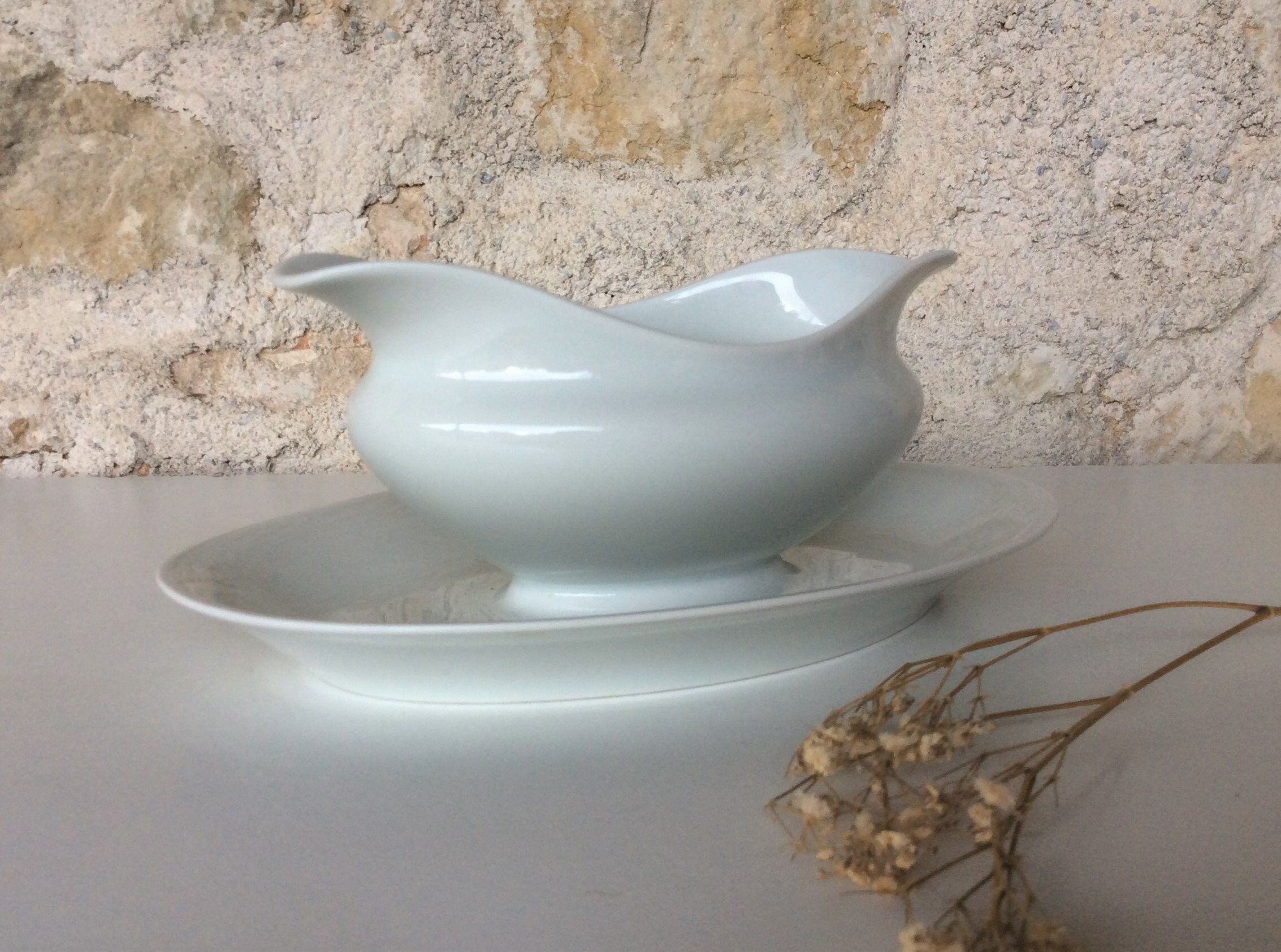 Bateau à Sauce Français Vintage ou Bateau en Porcelaine Blanche