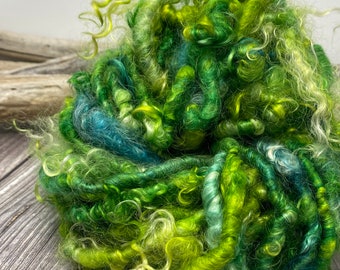 SHAMROCK, Lockspun kid mohair art yarn, green mohair yarn, single ply yarn, tail spun, soft kid mohair, 21 yards, 5 oz.