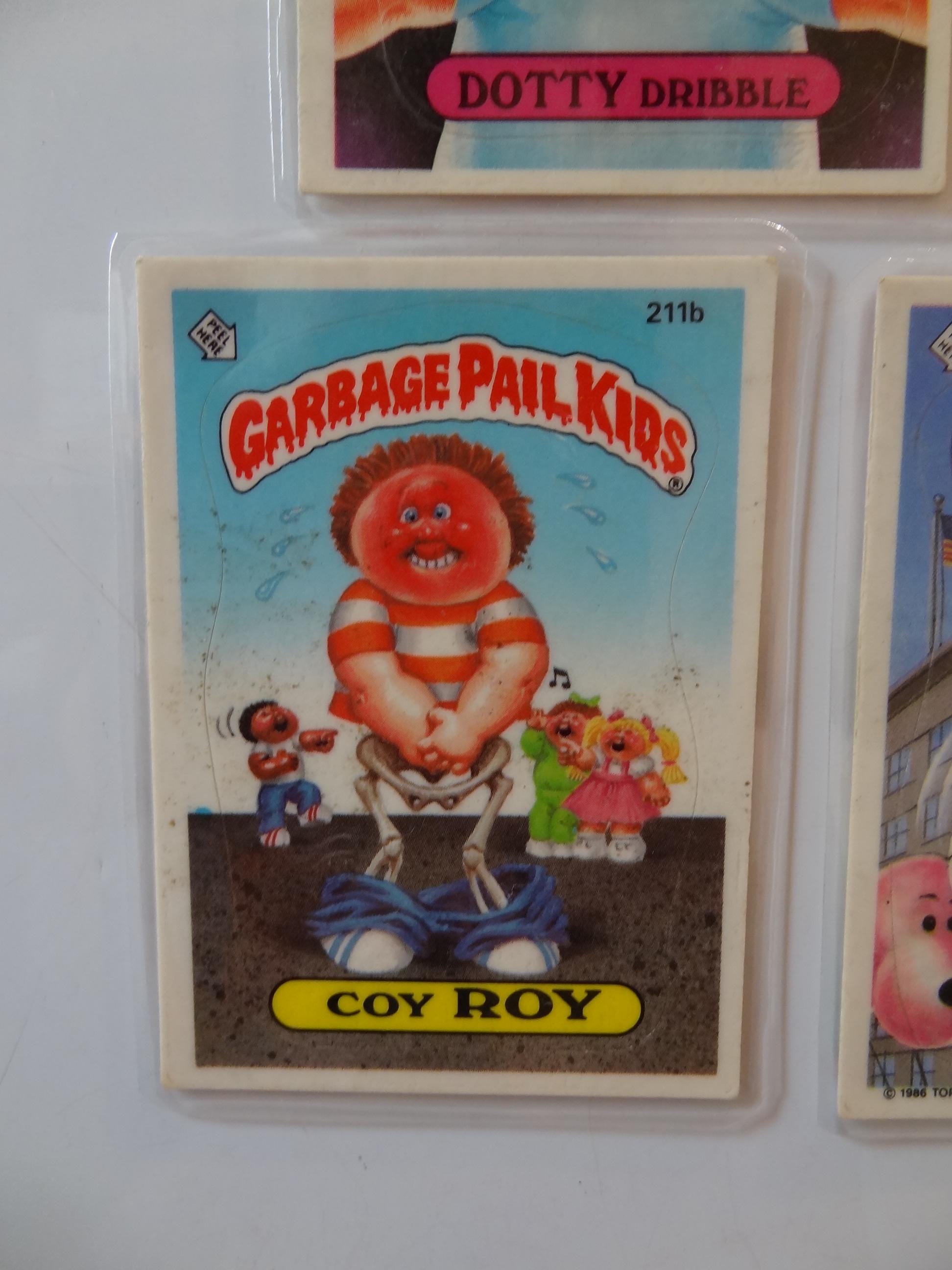 Garbage Pail Kids Magnets (set of 5) Dotty Dribble, Hugh Turn, Coy Roy, Ruptured Rupert, Dental Daniel - Thumbnail 5