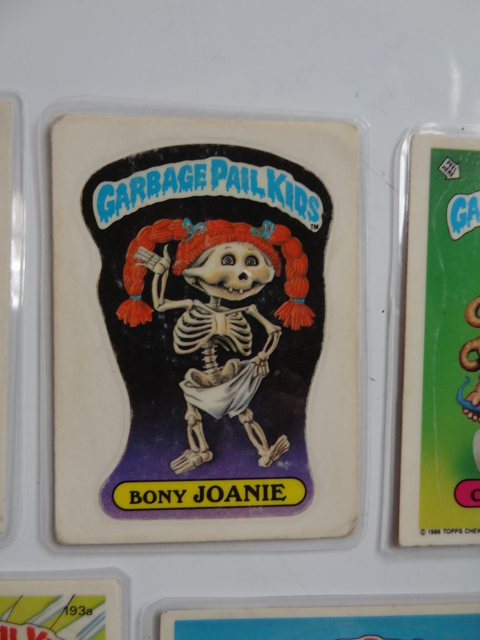 Garbage Pail Kids Magnets (set of 5) Bony Joanie, Curly Carla, Shattered Shelby, Loose Spring, Whacked Up Wally - Thumbnail 4