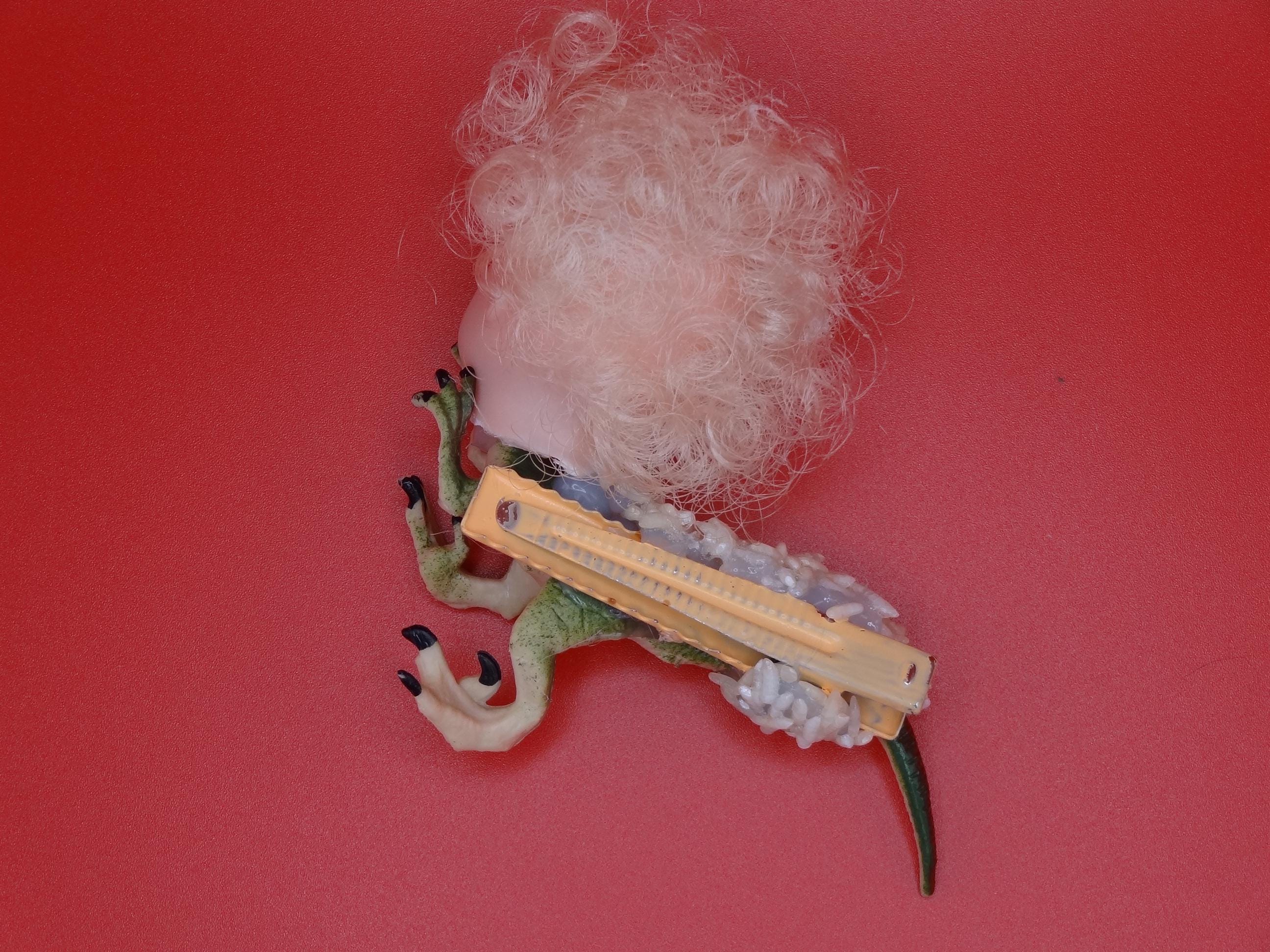Hair Accessory, Fascinator Hat, Costume Hair Clip  - Thumbnail 2