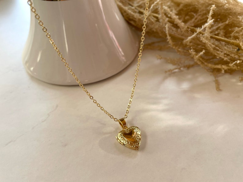 18k Gold Heart, Locket Charms, Picture Locket Pendant, Valentine Gift, Delicat Heart Chain, Dainty Heart Shape, Love Locket Necklace, Gold image 5