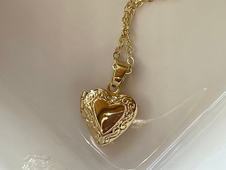 18k Gold Heart, Locket Charms, Picture Locket Pendant, Valentine Gift, Delicat Heart Chain, Dainty Heart Shape, Love Locket Necklace, Gold image 6