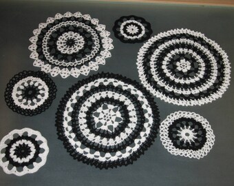 Crochet dream black and white, 7 pieces