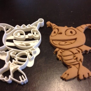Henry Hugglemonster Cookie Cutter. Great for birthday parties, playing with Play-Doh, making cookies, cutting fondant. Dishwasher safe