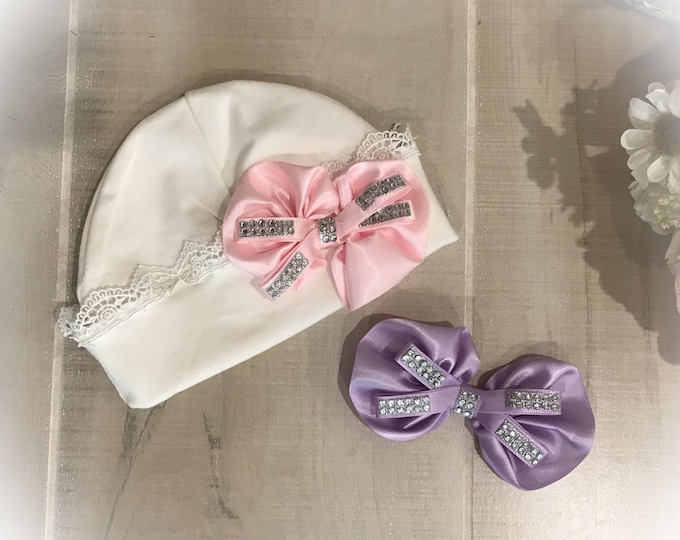Newborn Girl Hat: Cotton Baby Bow, Venice Lace - Pink or Lilac