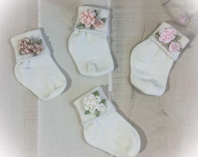 Baby Booties, Baby Socks with Flowers (0-3 Months)