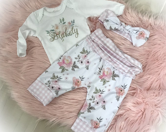Newborn Girl Personalized Outfit, Pink Floral Newborn Pant Set