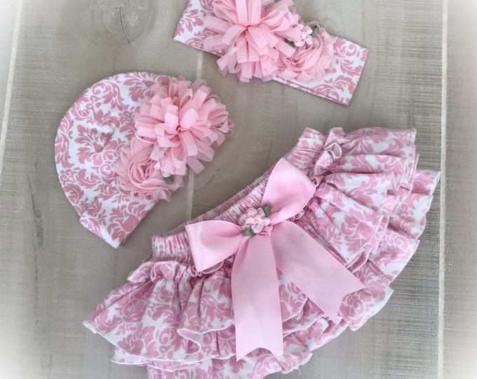 Baby Girl Ruffle Panty and Hat Set