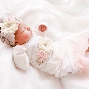 Newborn Girl Coming Home Outfit, Newborn Girl Gown, Go Home Outfit, Baby Girl Take Home Outfit, Newborn Girl Layette