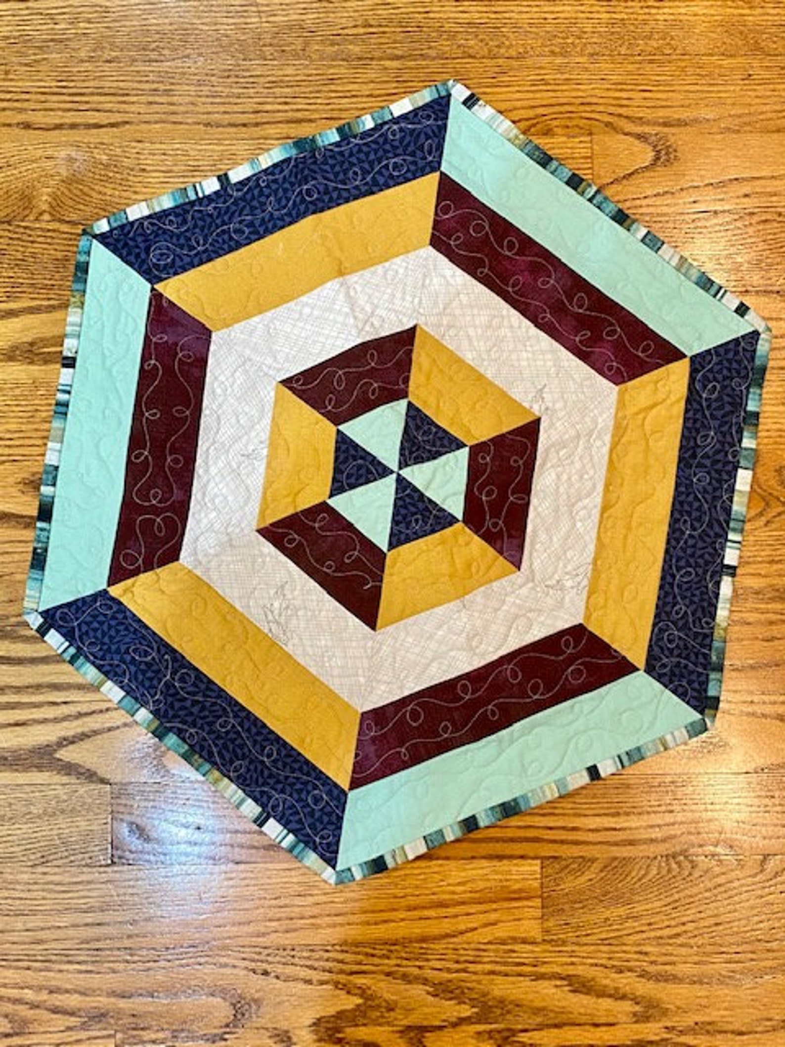 Quilted Hexagon Table Topper Etsy
