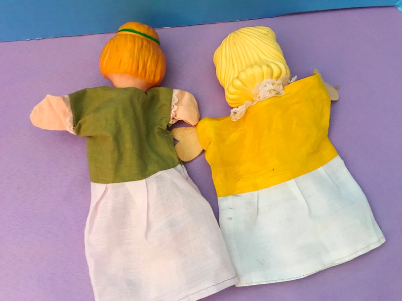 Vintage Lot of 2 Queen Childrens Hand Puppets