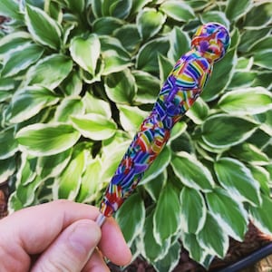 Made to Order Waving Flags crochet hook, ergonomic crochet hook, crochet, fiber art, handmade crochet hook, boye, bates, clover