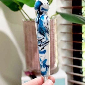 Made to Order Frost Bite crochet hook, ergonomic crochet hook, crochet, fiber art, handmade crochet hook, boye, bates, clover
