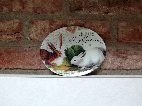 New In Box! Michel Design Works Garden Bunny Glass Soap Dish
