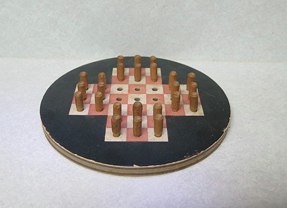 Buy Puzzle Peg Lubbers & Bell Solitaire Game Vintage 1940s Online in India  