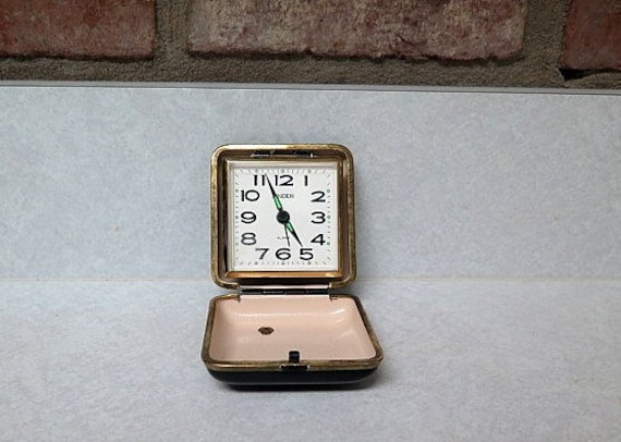 Reloj de viaje antiguo new arrivals