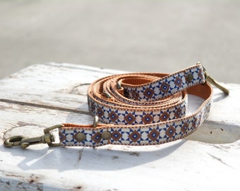 Brown adjustable dog leash 20mm with a blue and white geometric pattern, gift for dog, dog lovers