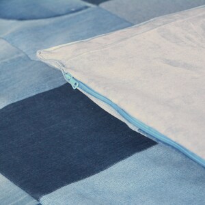 groot gewatteerd vloerkleed patchwork blauw speelkleed boxkleed image 5