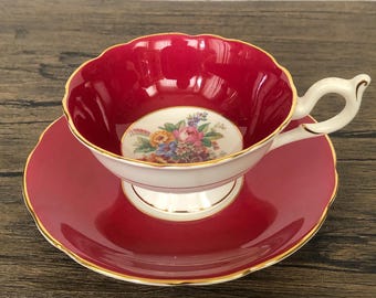 Vintage Coalport Bone China theekop en schotel: rode bloemen, gouden rand