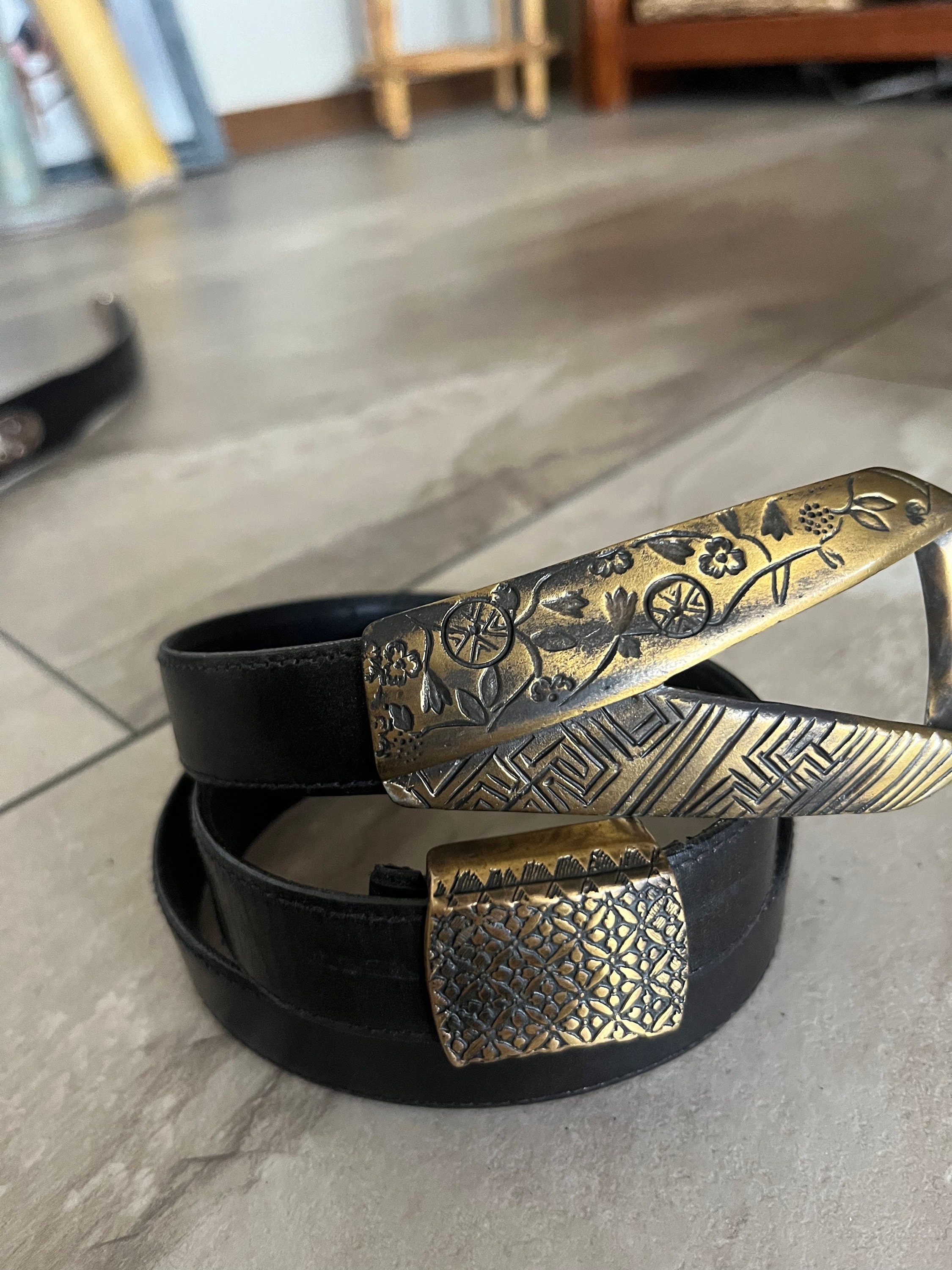 Vintage Carlisle Genuine Snakeskin Leather Belt Gold Swirl Buckle S NWT Black Leather & Gold Vintage Carlisle Belt - Size US 28 - Etsy main image 2