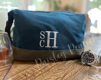 Personalized Men&#39;s Toiletry Bags| Men&#39;s Dopp Bag| Men&#39;s Overnight Bag| Groomsmen Gift Bag