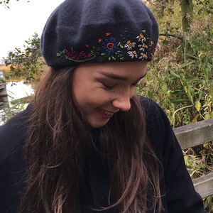 Grey beret,unique hand embroidered beret, grey French wool beret, hand stitched flowers,embroidered woman,ladies,girl hat,Christmas gift image 2