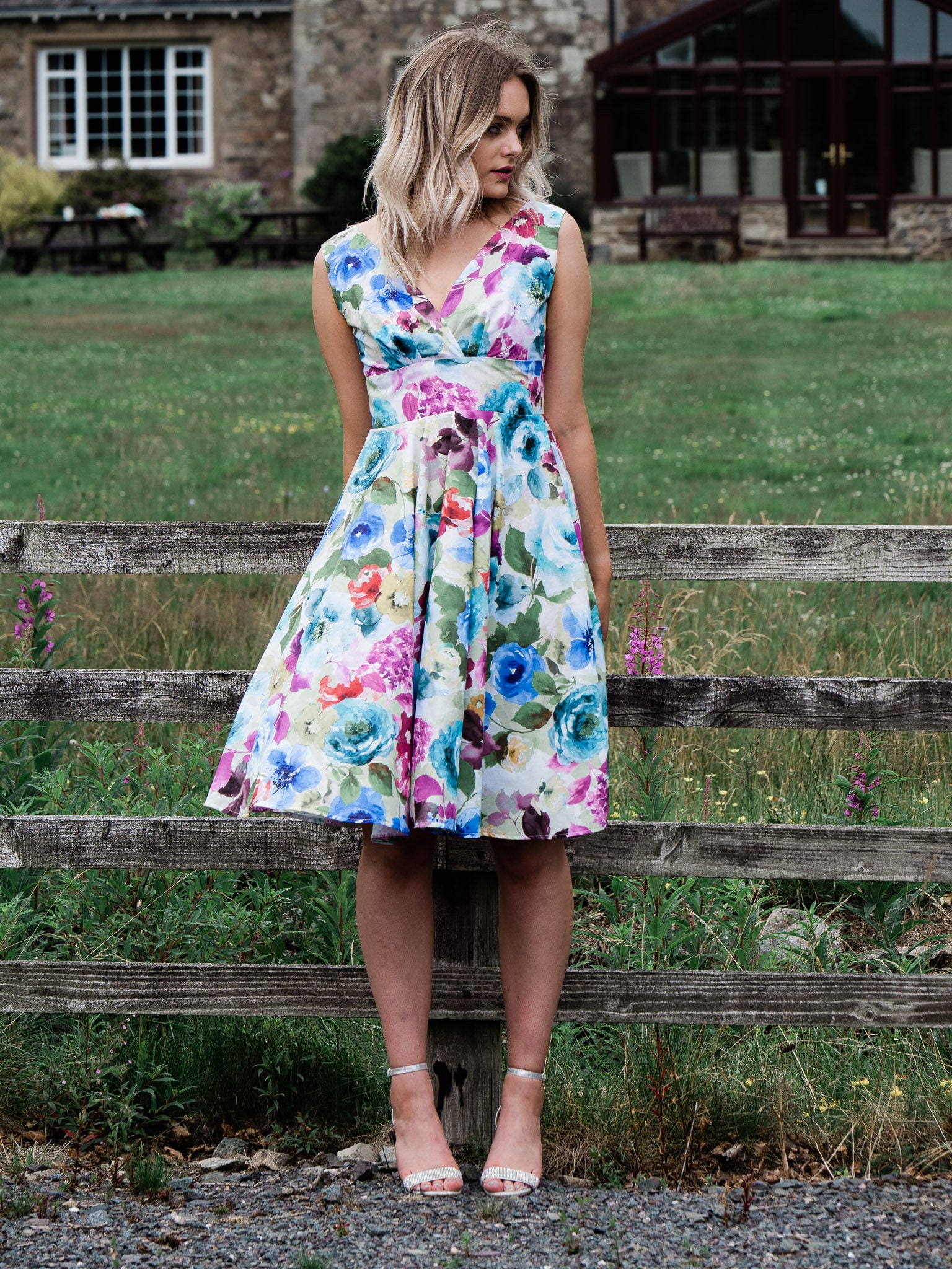 Floral 1950s Style Tea Dress Full Circle Skirt Crossover - Etsy