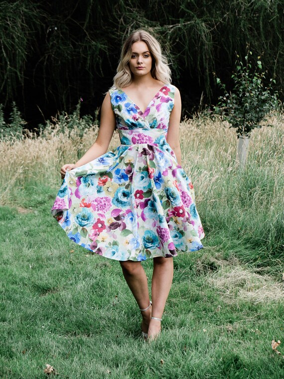 Floral 1950s Style Tea Dress Full Circle Skirt Crossover | Etsy