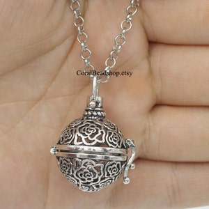 1 st antik silver filigran rosblomma hänge öppen magisk låda burmedaljong för aromaterapi eterisk olja diffusor halsband smyckestillverkning