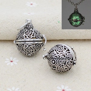 2pcs Antique Silver Color Round Ball Cage Rose Flower Pendant Locket Aromatherapy Essential Oil Diffuser Necklace Jewelry Making