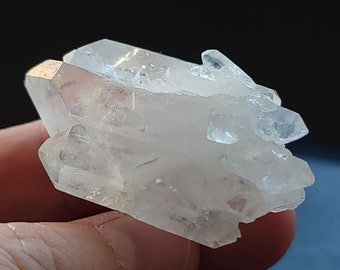 Quartz Cluster 47x27mm 21.3g