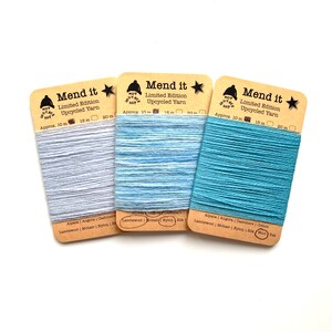 Fil de réparation de laine, Trio, bleu clair, refait, recyclé, teint à la main, fibres assorties, réparation visible, vêtements réutilisés, zéro déchet, éco