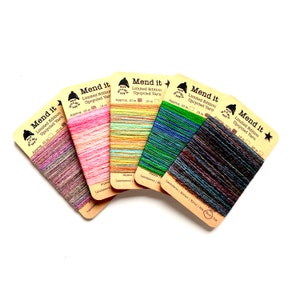 Wollgarn, Quintett, komplett verrückte Farben, neu hergestellt, handgefärbt, verschiedene Fasern, sichtbares Mending, wiederverwendete Kleidung, zero waste
