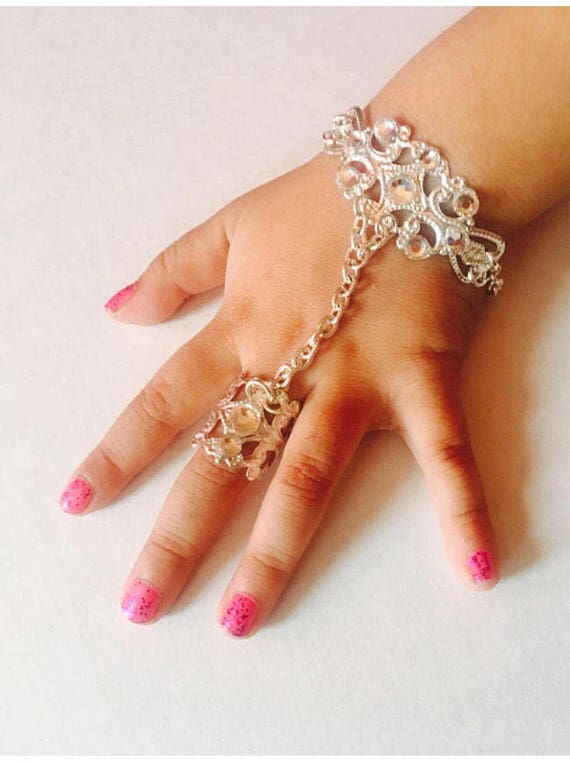 Little Girl Crystal Bracelet and Ring,baby Girl Ring and Bracelet,bracelet  With Ring,chained Bracelet,bracelets,baby Bracelets,gold,crystal 