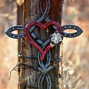 Natural horsehsoe cross with heart© (custom color heart)