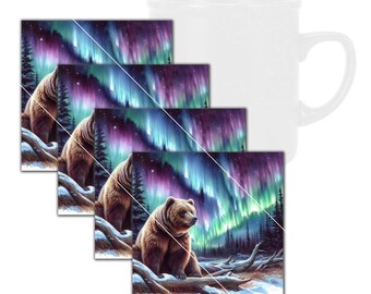 Wildtiere, Braunbär mit Nordlichtern Quadratisches Untersetzer-Set aus gehärtetem Glas mit Gummifüßen, 4 in x 4 in, 4er-Set