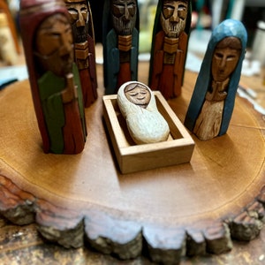Nativity Set, Hand carved Tres Reyes Magos Three wise men 6 Tall and Mary, Joseph and baby Jesus in cedar wood. image 8