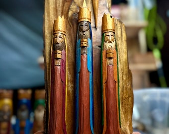 Tres Reyes Magos (Three wise men) rustic style hand carved